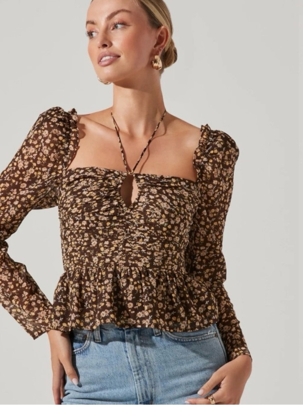 ASTR the Label Toni Ruched Halter Long Sleeve Top